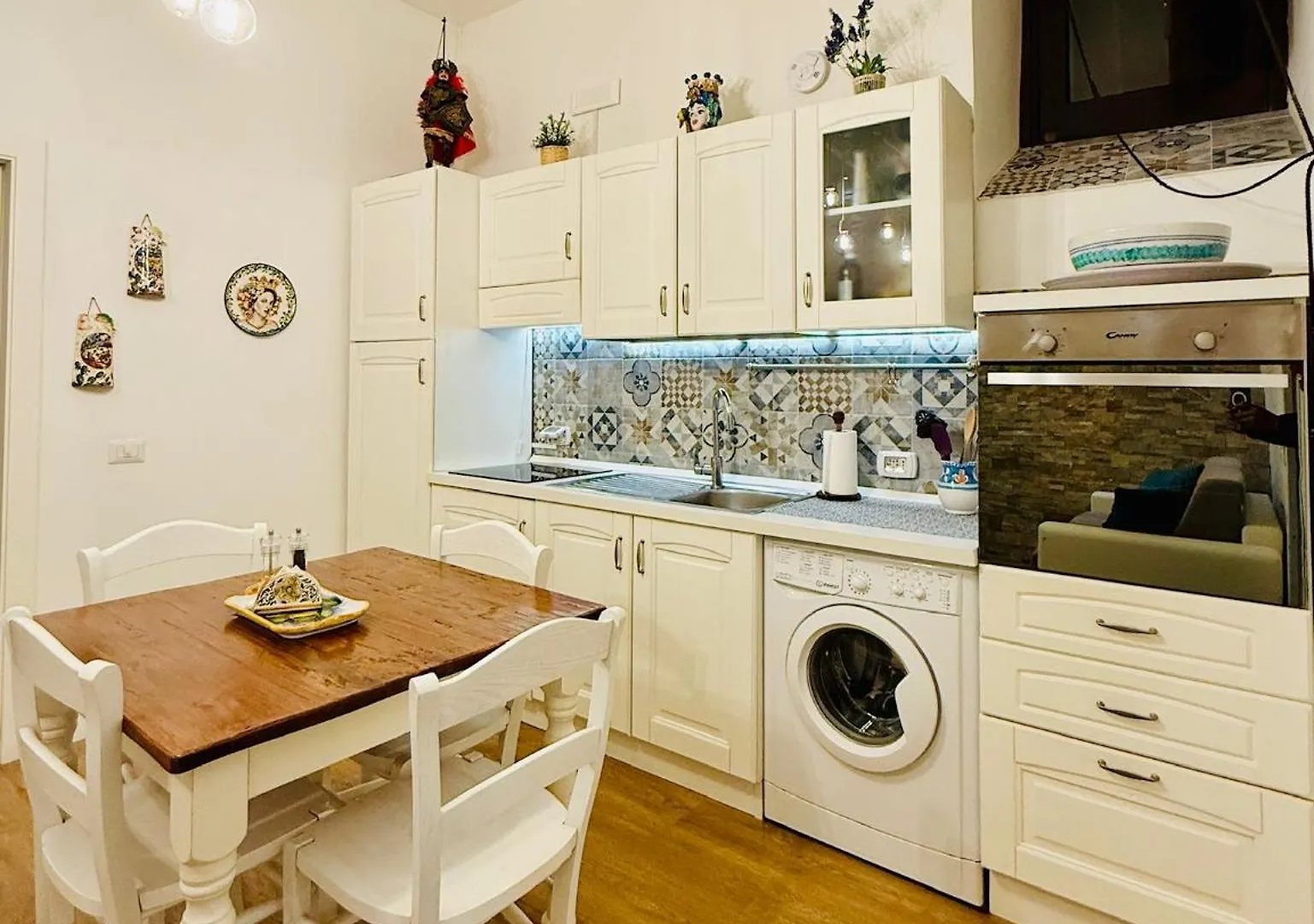 Apartment Melitzana Guest House Syracuse