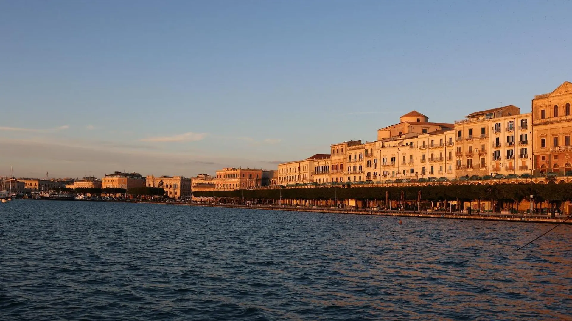 Apartment Melitzana Guest House Syracuse